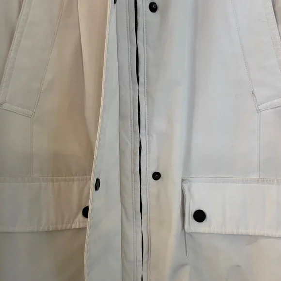 $20 FOR A COAT!!!     Andrew Marc XXL white parka - Picture 3 of 12